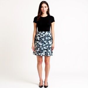 Reitmans Floral Skirt Size 11